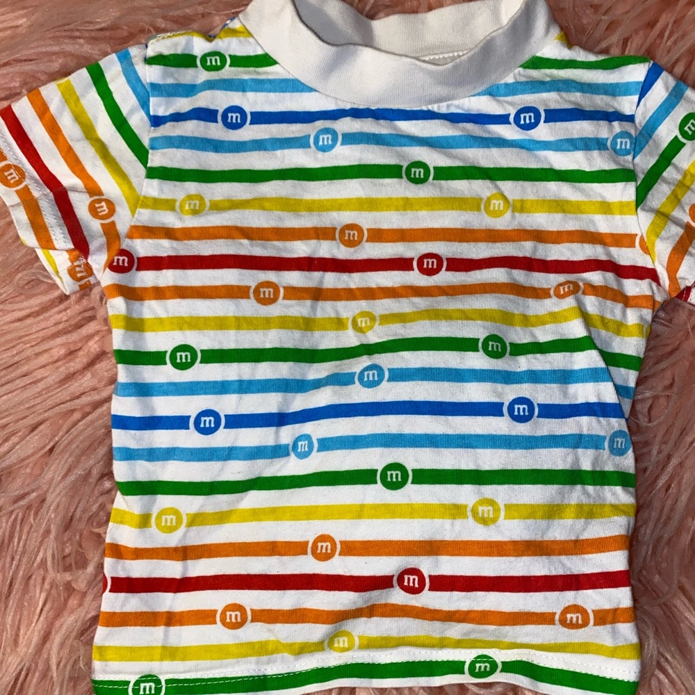 m&m t shirt - 2t - Picture 2 of 4